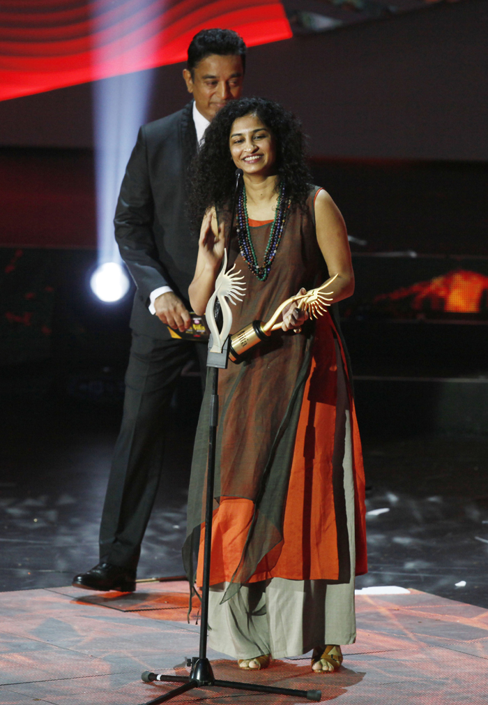 Best Debu Director Award – Gauri Shinde